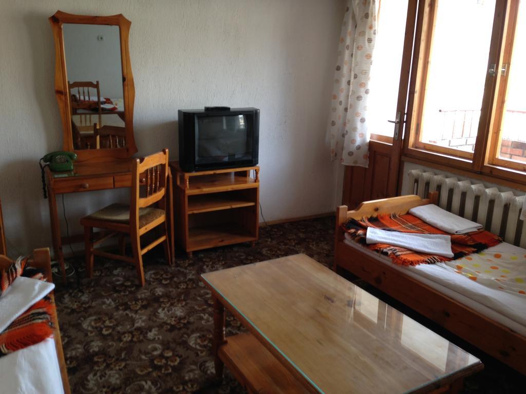 Katerina Family Hotel Smolyan Bagian luar foto